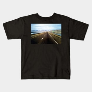 Bonneville Speedway 2 Miles to go, exit 4 straight ahead Kids T-Shirt